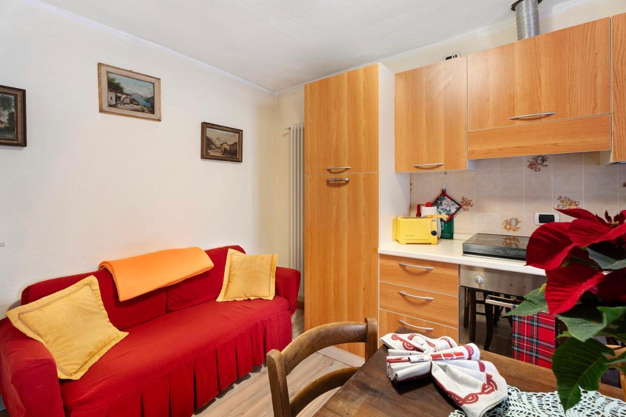 A Casa Di Elda Appartement Santa Maria Maggiore Buitenkant foto